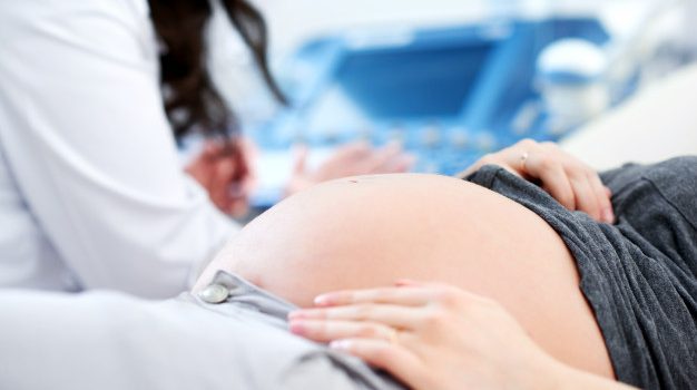 Alcol in gravidanza, anche bassi livelli possono portare disturbi comportamentali nei bambini